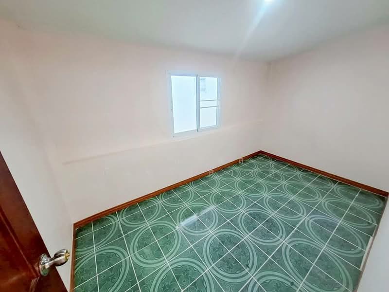 ขาย ทาวน์เฮ้าส์ หลังมุม หมู่บ้าน เทพบัวทอง บางบัวทอง, Nonthaburi, Bang Bua Thong, Bang Bua Thong, Nonthaburi, 6 Bedrooms, 180 sqm, Townhouse For Sale, by กรณวัสส์ กัณฑวัสส์วงส์, 500189044 - DDproperty.com