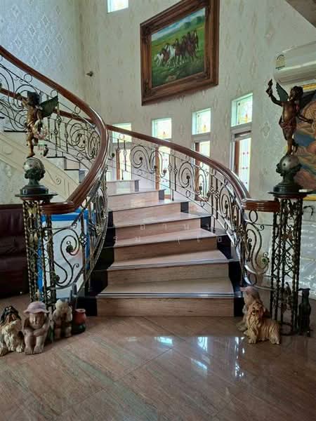 บ้านเดี่ยว 2 ชั้น 266 ตร.ว. ซอยประชาอุทิศ ซอย17 (ซอยยอดทอง), Bangkok, Samsen Nok, Huai Khwang, Bangkok, 5 Bedrooms, 1,100 sqm, Single Detached House For Sale, by คุณ อานนท์ บุญกรม (เซฟ), 500189048 - DDproperty.com