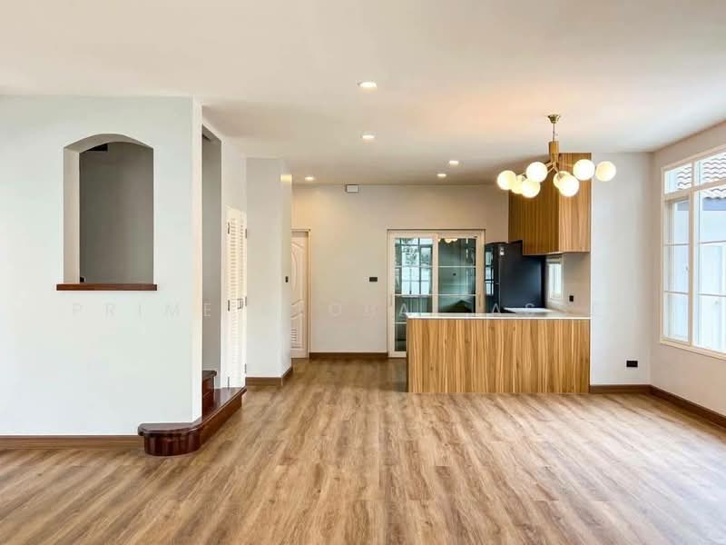 For Rent - Land and Houses Park, Phuket