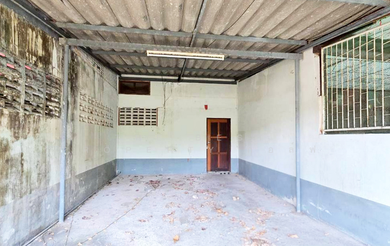 หมู่บ้านการเคหะ 1 ท่าช้าง, จันทบุรี, ท่าช้าง, เมืองจันทบุรี, จันทบุรี, 100 ตร.ม., ทาวน์เฮ้าส์ ขาย, โดย The Best Property กอล์ฟ, 500189071 - DDproperty.com