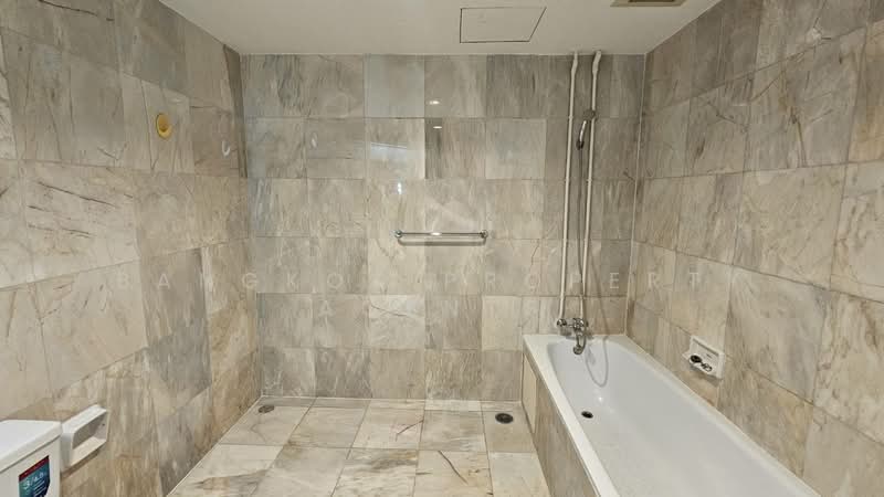 Bangkok River Marina, Bangkok, 266 Charan Sanitwong Rd., Bang Phlat, Bang Phlat, Bangkok, 3 Bedrooms, 300 sqm, Condo For Rent, by BANGKOK PROPERTY AGENTS, 500189101 - DDproperty.com