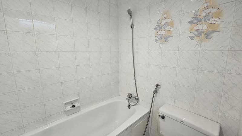 Bangkok River Marina, Bangkok, 266 Charan Sanitwong Rd., Bang Phlat, Bang Phlat, Bangkok, 3 Bedrooms, 300 sqm, Condo For Rent, by BANGKOK PROPERTY AGENTS, 500189101 - DDproperty.com