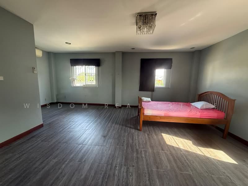 บ้านเดี่ยว 3 ชั้น ซอยรามอินทรา 65 และ 67, Bangkok, Tha Rang, Bang Khen, Bangkok, 6 Bedrooms, 300 sqm, Single Detached House For Sale, by Wisdom Real Estate, 500189102 - DDproperty.com