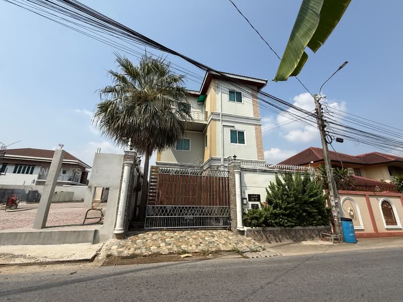 บ้านเดี่ยว 3 ชั้น ซอยรามอินทรา 65 และ 67, Bangkok, Tha Rang, Bang Khen, Bangkok, 6 Bedrooms, 300 sqm, Single Detached House For Sale, by Wisdom Real Estate, 500189102 - DDproperty.com