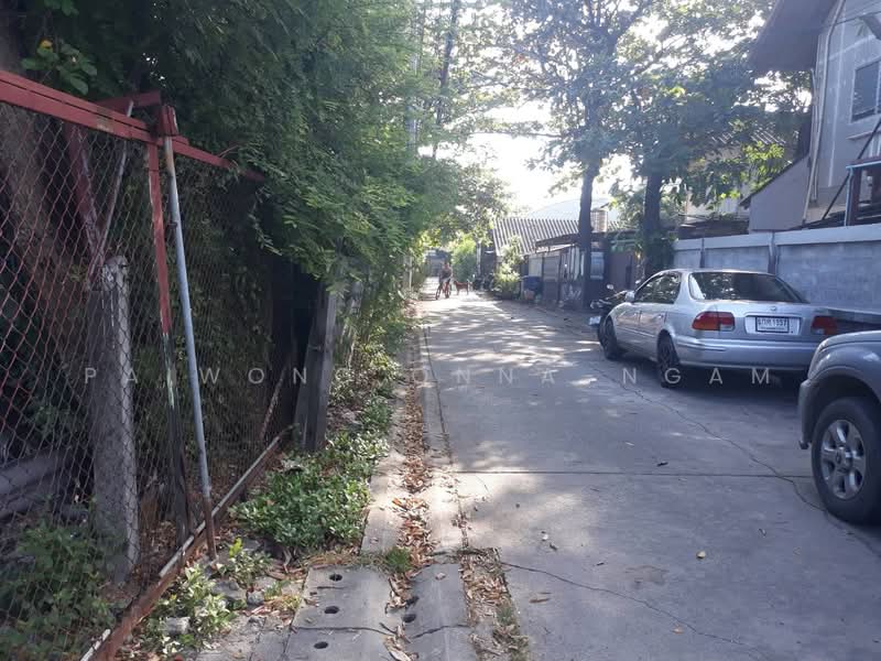 ที่ดินเปล่า 4-0-11 ไร่ ใกล้เซ็นทรัลรามอินทรา เขตบางเขน กรุงเทพมหานคร, Bangkok, Anusaowari, Bang Khen, Bangkok, , 6,444 sqm, Land For Sale, by Paiwong Onna-nam, 500189105 - DDproperty.com