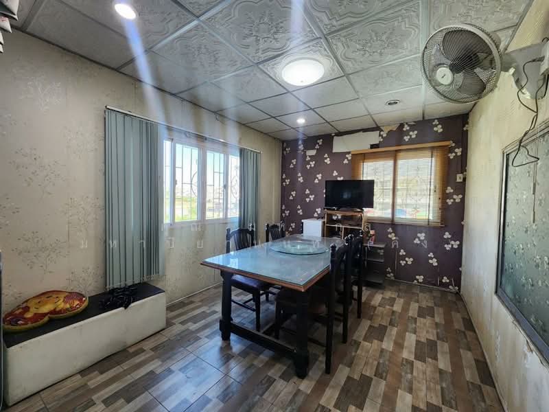 อาคารพาณิชย์ 3 ชั้น 32 ตร.ว. อาคารพาณิชย์ ใกล้ตลาดสามแยกกระทุ่มแบน ถนนเพชรเกษม, Samut Sakhon, Khlong Madua, Krathum Baen, Samut Sakhon, , 140 sqm, Shophouse For Sale, by คุณ มหากุล มหาปิยานนท์ (คิง), 500189129 - DDproperty.com