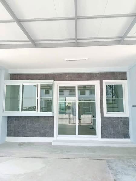 Indy 2 Bangna-Ramkhamhaeng 2 : อินดี้ 2 บางนา-รามคําแหง2, กรุงเทพ, ซ.รามคำแหง 2, ดอกไม้, ประเวศ, กรุงเทพ, 89 ตร.ม., ทาวน์เฮ้าส์ ให้เช่า, โดย Khun Jane, 500189134 - DDproperty.com