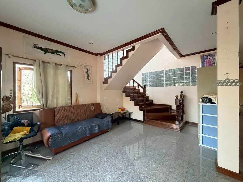 For Sale - บ้านเดี่ยว 2 ชั้น เพทาย ซอย 6 ถนนมรกต ตำบลท่าโรง อำเภอวิเชียรบุรี จังหวัดเพชรบูรณ์, Phetchabun
