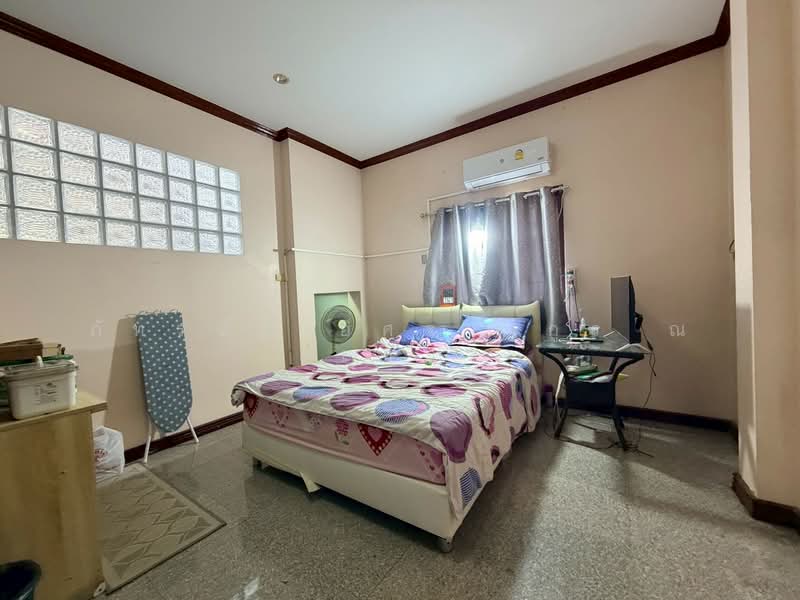 For Sale - บ้านเดี่ยว 2 ชั้น เพทาย ซอย 6 ถนนมรกต ตำบลท่าโรง อำเภอวิเชียรบุรี จังหวัดเพชรบูรณ์, Phetchabun