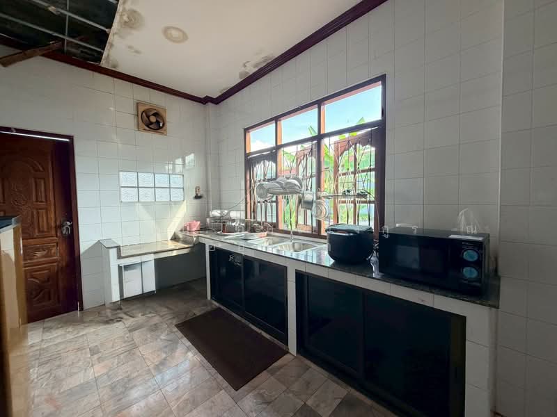 For Sale - บ้านเดี่ยว 2 ชั้น เพทาย ซอย 6 ถนนมรกต ตำบลท่าโรง อำเภอวิเชียรบุรี จังหวัดเพชรบูรณ์, Phetchabun