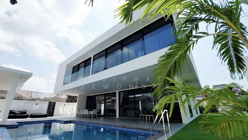 เขาพระตำหนัก, Chon Buri (Pattaya), พระตำหนัก, Nong Pru, Bang Lamung (Pattaya), Chon Buri (Pattaya), 6 Bedrooms, 750 sqm, Villa For Sale, by Sujiphat Sreewongpan, 500189163 - DDproperty.com