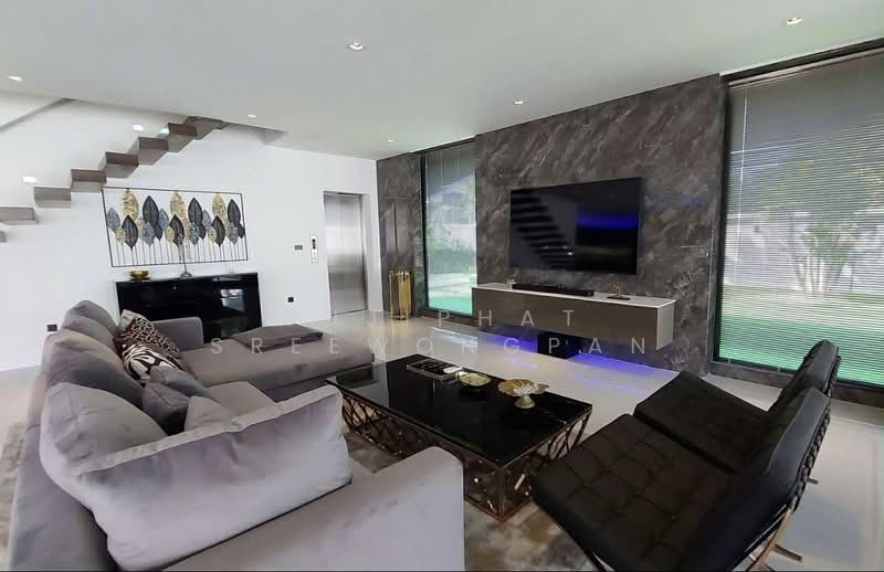 เขาพระตำหนัก, ชลบุรี, พระตำหนัก, หนองปรือ, บางละมุง, ชลบุรี, 750 ตร.ม., วิลล่า ขาย, โดย Sujiphat Sreewongpan, 500189163 - DDproperty.com