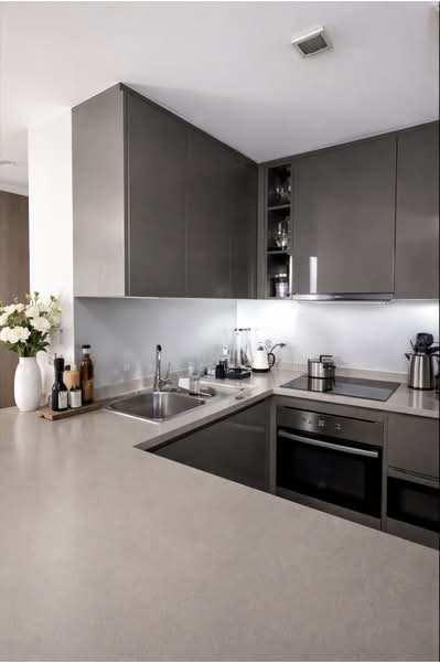 M Silom, Bangkok, 26 Narathiwas Ratchanakarin Road, Suriyawong, Bang Rak, Bangkok, 3 Bedrooms, 166 sqm, Condo For Sale, by Kedsiri Somsukcharoen, 500189169 - DDproperty.com