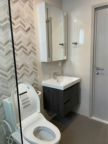 Oka Haus Sukhumvit 36, Bangkok, 3399 Rama 4 Road, Khong Tan, Khlong Toei, Bangkok, 2 Bedrooms, 41 sqm, Condo For Rent, by caveman property, 500189181 - DDproperty.com