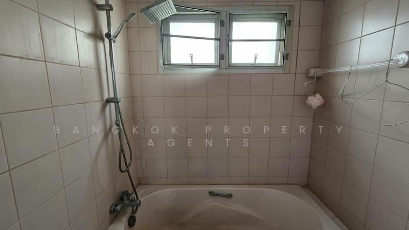 Saichol Mansion, Bangkok, 1349/1-208  Charoennakorn Road, Bang Lam Phu Lang, Khlong San, Bangkok, 4 Bedrooms, 340 sqm, Condo For Rent, by BANGKOK PROPERTY AGENTS, 500189190 - DDproperty.com