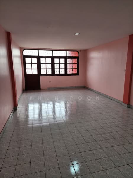 For Rent! 3.5-Storey Commercial Building, Newly Renovated and Ready to Move In (SPSSR122), Bangkok, สุขุมวิท105, Bang Na Tai, Bang Na, Bangkok, , 43 sqm, Shophouse For Rent, by Khun Poon, 500189241 - DDproperty.com