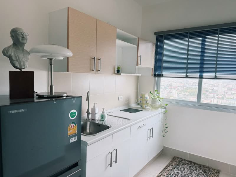 Supalai Park Ekkamai-Thonglor, Bangkok, Petchaburi Road, Bang Kapi, Huai Khwang, Bangkok, 1 Bedroom, 56 sqm, Condo For Rent, by Living Condo, 500189246 - DDproperty.com