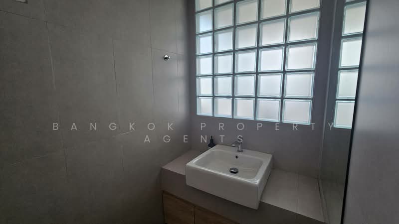 The Roof Garden Onnut, Bangkok, 697 Soi Sukhumvit 50, Phra Kanong, Khlong Toei, Bangkok, 2 Bedrooms, 133 sqm, Condo For Sale, by BANGKOK PROPERTY AGENTS, 500189249 - DDproperty.com