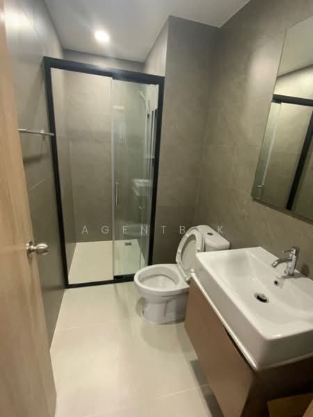 The Livin Phetkasem, Bangkok, 689 Petchkasem Road, Bang Wa, Phasi Charoen, Bangkok, 1 Bedroom, 30 sqm, Condo For Rent, by Agentbkk, 500189266 - DDproperty.com