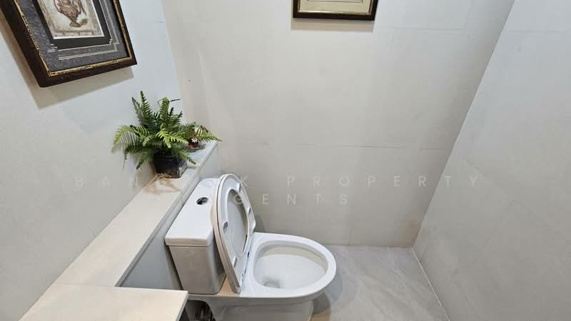 Watermark Chaophraya, Bangkok, Soi Charoennakorn 39-41, Charoennakorn Road, Bang Lam Phu Lang, Khlong San, Bangkok, 3 Bedrooms, 170 sqm, Condo For Rent, by BANGKOK PROPERTY AGENTS, 500189267 - DDproperty.com