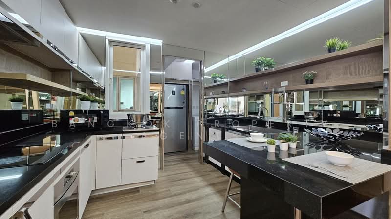 Wilshire Condominium, Bangkok, 80 Soi Sukhimvit 22, Khlong Toei, Khlong Toei, Bangkok, 3 Bedrooms, 160 sqm, Condo For Rent, by BANGKOK PROPERTY AGENTS, 500189274 - DDproperty.com