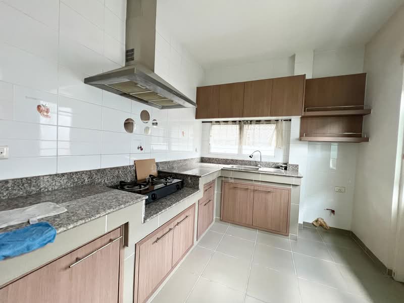 Nanthawan Uthayan-Aksa, Bangkok, Uthayan Road, Sala Thammasop, Thawi Watthana, Bangkok, 4 Bedrooms, 200 sqm, Single Detached House For Sale, by ณัฏฐ์อาณา บรรยงกะเสนา ณ อยุธยา, 500189292 - DDproperty.com