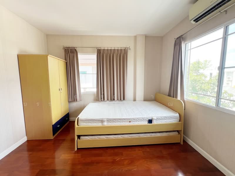 Nanthawan Uthayan-Aksa, Bangkok, Uthayan Road, Sala Thammasop, Thawi Watthana, Bangkok, 4 Bedrooms, 200 sqm, Single Detached House For Sale, by ณัฏฐ์อาณา บรรยงกะเสนา ณ อยุธยา, 500189292 - DDproperty.com