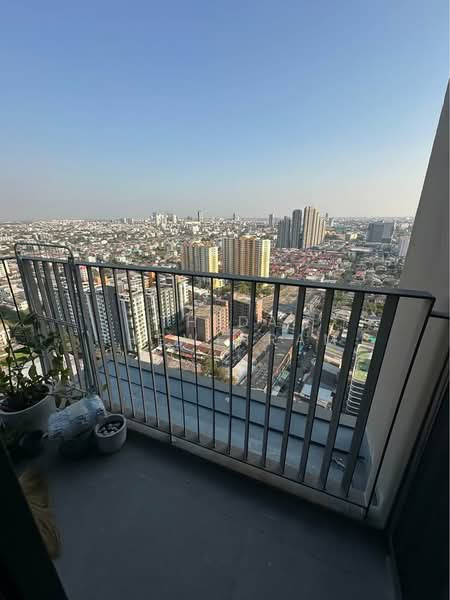 Whizdom Essence, Bangkok, 5 Piyabutr 1 Alley, Bang Chak, Phra Khanong, Bangkok, 2 Bedrooms, 57 sqm, Condo For Rent, by Thida Thewinram, 500189294 - DDproperty.com