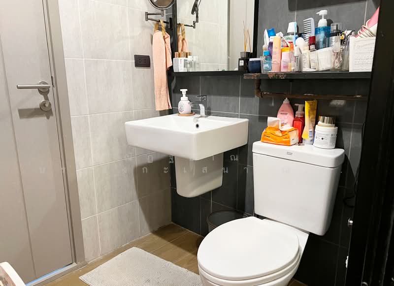 The Base Garden Rama 9, Bangkok, 18 Rama 9 Road, Hua Mak, Bang Kapi, Bangkok, 1 Bedroom, 32 sqm, Condo For Sale, by ณัฏฐ์อาณา บรรยงกะเสนา ณ อยุธยา, 500189318 - DDproperty.com