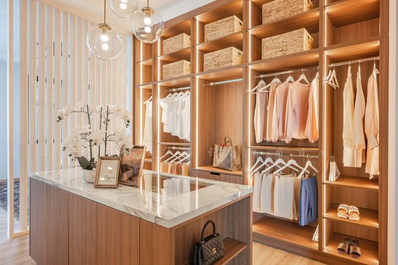 Luxurious 5-Bedroom Pool Villa near Chiang Mai Airport for Sale, Chiang Mai, Pa Daet, Muang Chiang Mai, Chiang Mai, 5 Bedrooms, 802 sqm, Villa For Sale, by Nunthawat Hiranputtipat, 500189368 - DDproperty.com