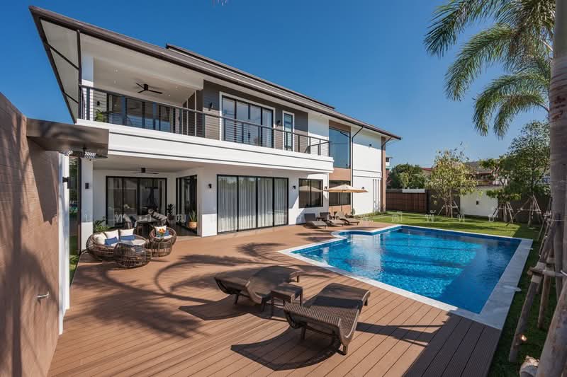 Luxurious 5-Bedroom Pool Villa near Chiang Mai Airport for Sale, Chiang Mai, Pa Daet, Muang Chiang Mai, Chiang Mai, 5 Bedrooms, 802 sqm, Villa For Sale, by Nunthawat Hiranputtipat, 500189368 - DDproperty.com