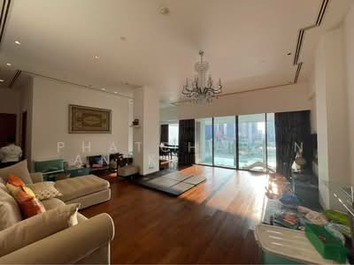 ขาย - Le Raffine Sukhumvit 39 : เลอ รัฟฟิเน่ สุขุมวิท 39, กรุงเทพ