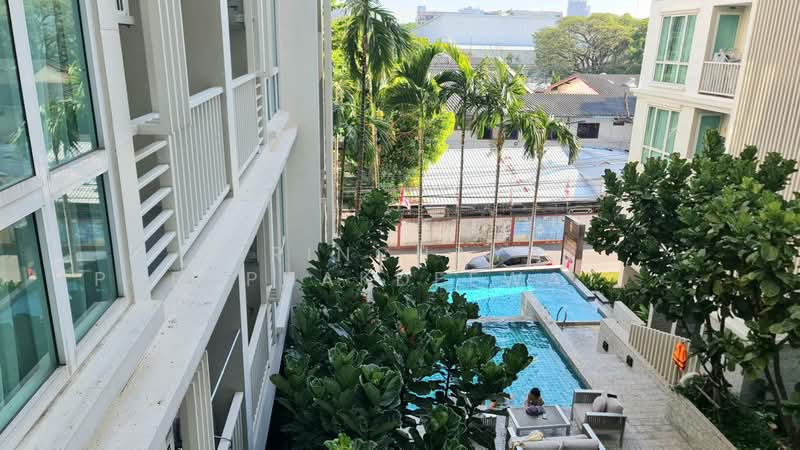 Bless Residence Ekkamai, Bangkok, Sukhumvit 71, Khlong Tan Nua, Watthana, Bangkok, 1 Bedroom, 32 sqm, Condo For Rent, by Arinchaya Pornphakdeewattana, 500189396 - DDproperty.com