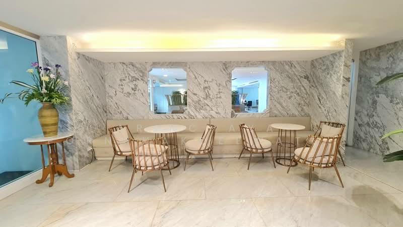 Bless Residence Ekkamai, Bangkok, Sukhumvit 71, Khlong Tan Nua, Watthana, Bangkok, 1 Bedroom, 32 sqm, Condo For Rent, by Arinchaya Pornphakdeewattana, 500189396 - DDproperty.com