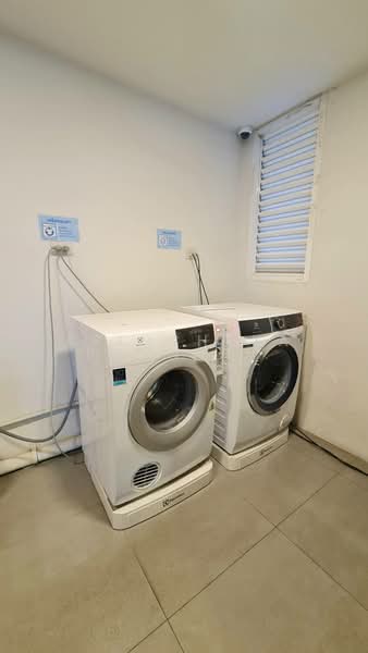 Bless Residence Ekkamai, Bangkok, Sukhumvit 71, Khlong Tan Nua, Watthana, Bangkok, 1 Bedroom, 32 sqm, Condo For Rent, by Arinchaya Pornphakdeewattana, 500189396 - DDproperty.com