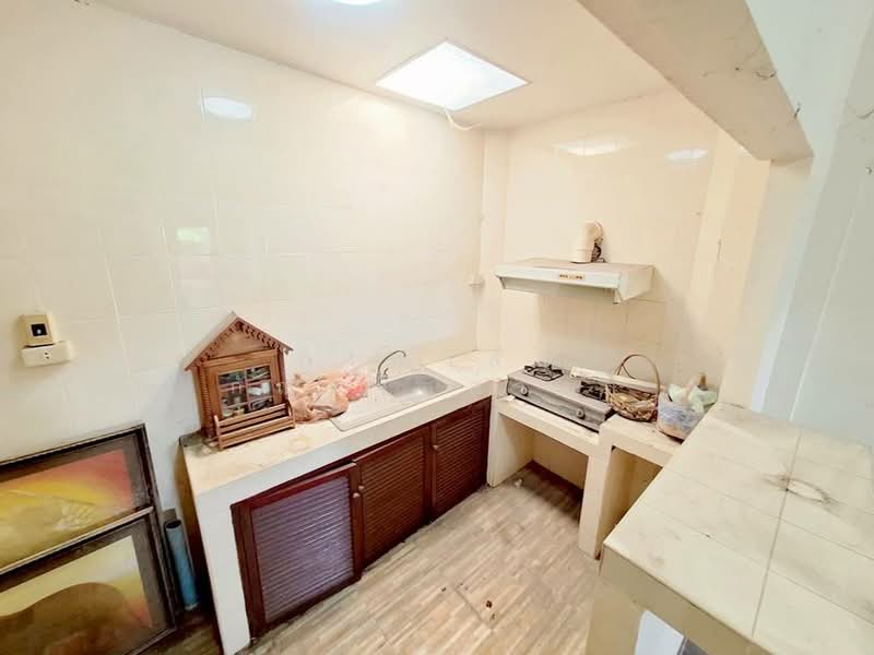 ขาย ทาวน์เฮ้าส์ หมู่บ้าน ร่มโพธิ์ บางบัวทอง, Nonthaburi, Bang Rak Pattana, Bang Bua Thong, Nonthaburi, 2 Bedrooms, 80 sqm, Townhouse For Sale, by กรณวัสส์ กัณฑวัสส์วงส์, 500189397 - DDproperty.com