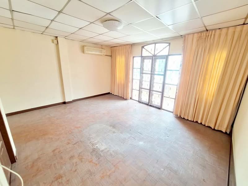 ขาย ทาวน์เฮ้าส์ หมู่บ้าน ร่มโพธิ์ บางบัวทอง, Nonthaburi, Bang Rak Pattana, Bang Bua Thong, Nonthaburi, 2 Bedrooms, 80 sqm, Townhouse For Sale, by กรณวัสส์ กัณฑวัสส์วงส์, 500189397 - DDproperty.com