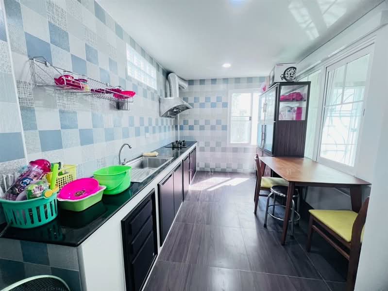 Villaggio Srinakarin-Bangna : วิลลาจจิโอ ศรีนครินทร์-บางนา, สมุทรปราการ, ถนนบัวนครินทร์, บางแก้ว, บางพลี, สมุทรปราการ, 161 ตร.ม., บ้านเดี่ยว ขาย, โดย คุณ พัทธ์ธีรา เจริญธรรม (พัท), 500189409 - DDproperty.com