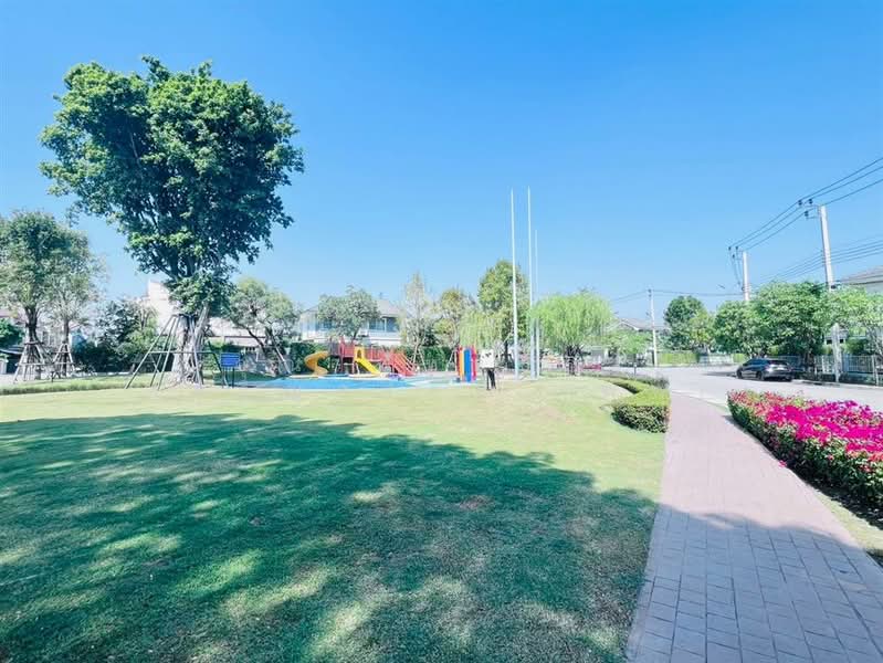 Villaggio Srinakarin-Bangna : วิลลาจจิโอ ศรีนครินทร์-บางนา, สมุทรปราการ, ถนนบัวนครินทร์, บางแก้ว, บางพลี, สมุทรปราการ, 161 ตร.ม., บ้านเดี่ยว ขาย, โดย คุณ พัทธ์ธีรา เจริญธรรม (พัท), 500189409 - DDproperty.com