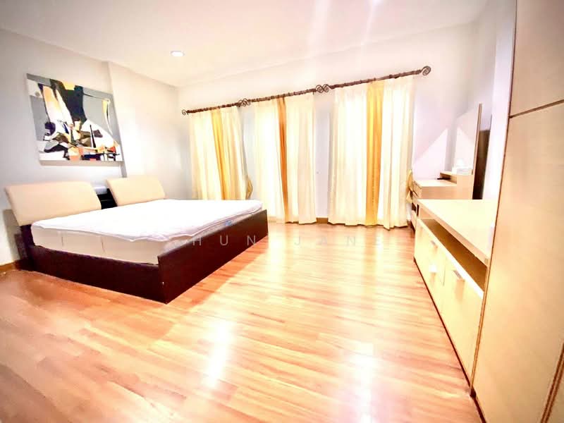 Baan Klang Muang Luzern Sukhumvit : บ้านกลางเมือง ลูเซิร์น สุขุมวิท (อ่อนนุช 46), กรุงเทพ, ถนนสุขุมวิท 77, สวนหลวง, สวนหลวง, กรุงเทพ, 163 ตร.ม., ทาวน์เฮ้าส์ ให้เช่า, โดย Khun Jane, 500189412 - DDproperty.com