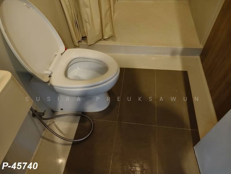 Aspire Sathon-Taksin (Copper Zone), Bangkok, 65 Kanlapaphruek Road, Bangko, Chom Thong, Bangkok, 2 Bedrooms, 46 sqm, Condo For Sale, by Susira Preuksawun, 500189418 - DDproperty.com