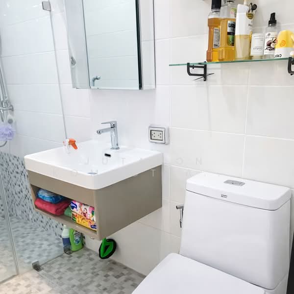 ขายทาวน์เฮาส์ 3 ชั้น หมู่บ้านผาสุขสันติ ซ.พัฒนาการ 67 แยก 10 พร้อมเข้าอยู่ ทำเลดีใกล้แอร์พอร์ตลิงก์, กรุงเทพ, ประเวศ, ประเวศ, กรุงเทพ, 81 ตร.ม., ทาวน์เฮ้าส์ ขาย, โดย Jutanon Komoottanaruk, 500189441 - DDproperty.com