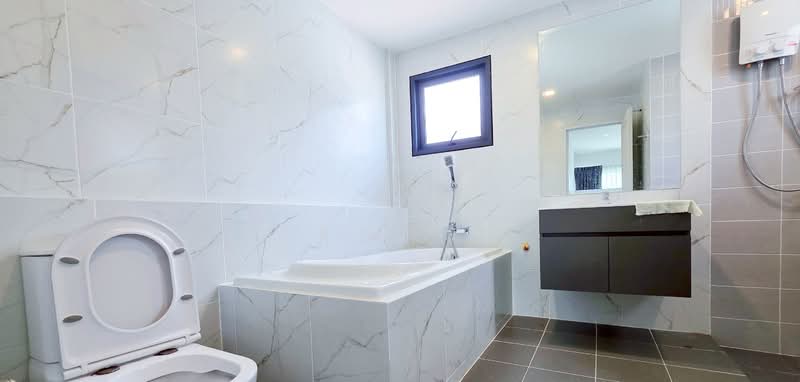 Centro Chaiyaphruek-Chaengwattana 2, Nonthaburi, 45/1 Moo 2, Khlong Khoi, Pak Kret, Nonthaburi, 4 Bedrooms, 255 sqm, Single Detached House For Sale, by คุณเอ, 500189449 - DDproperty.com