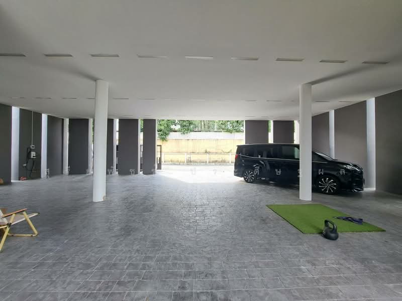 Panchasap Park Pinklao, Bangkok, Sala Thammasop, Thawi Watthana, Bangkok, 5 Bedrooms, 650 sqm, Single Detached House For Sale, by Sureepatch Praditthaphon, 500189476 - DDproperty.com