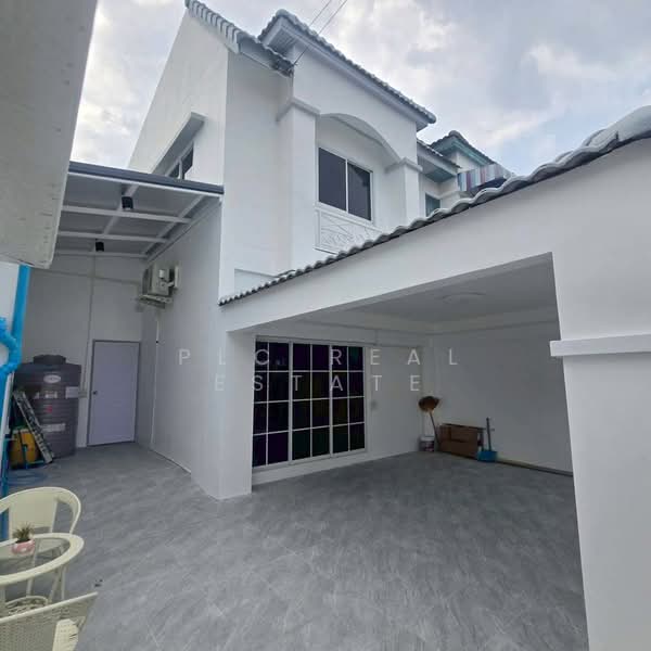 3 Bedroom Townhome for Sale in East Pattaya, Chon Buri (Pattaya), Bang Lamung, Bang Lamung (Pattaya), Chon Buri (Pattaya), 3 Bedrooms, 100 sqm, Townhouse For Sale, by PLC real estate, 500189485 - DDproperty.com