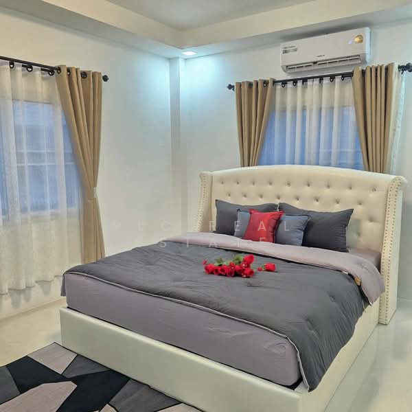 3 Bedroom Townhome for Sale in East Pattaya, Chon Buri (Pattaya), Bang Lamung, Bang Lamung (Pattaya), Chon Buri (Pattaya), 3 Bedrooms, 100 sqm, Townhouse For Sale, by PLC real estate, 500189485 - DDproperty.com