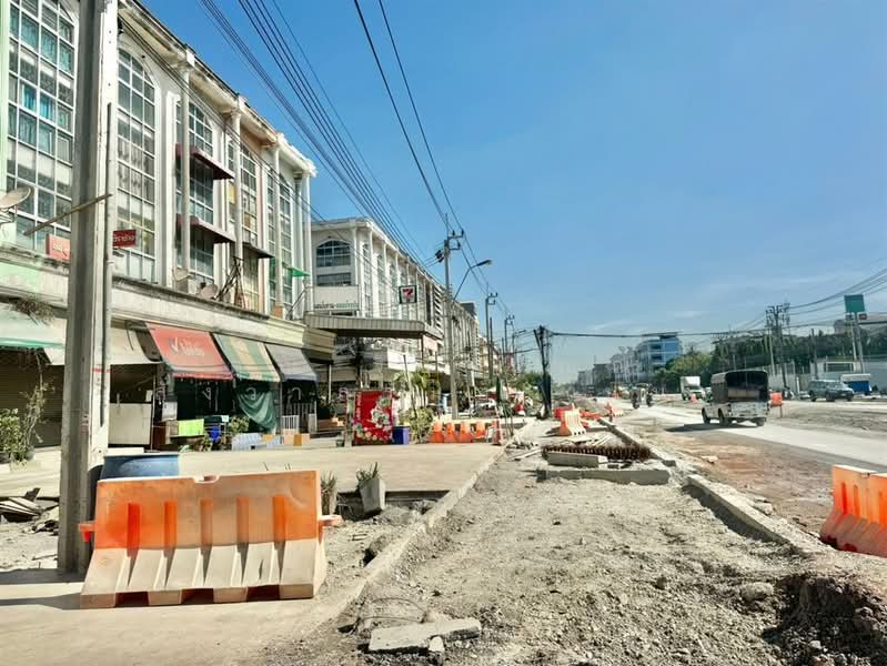 อาคารพาณิชย์ 4 ชั้น 16.5 ตร.ว. หมู่บ้านเคหะบางบอน ซอยมนธาตุราชศรีพิจิตร, กรุงเทพ, บางบอน, บางบอน, กรุงเทพ, 100 ตร.ม., ตึกแถว-อาคารพาณิชย์ ขาย, โดย คุณ ฐิชาปัณณ์ สังวาลรัมย์ (ปูน), 500189489 - DDproperty.com