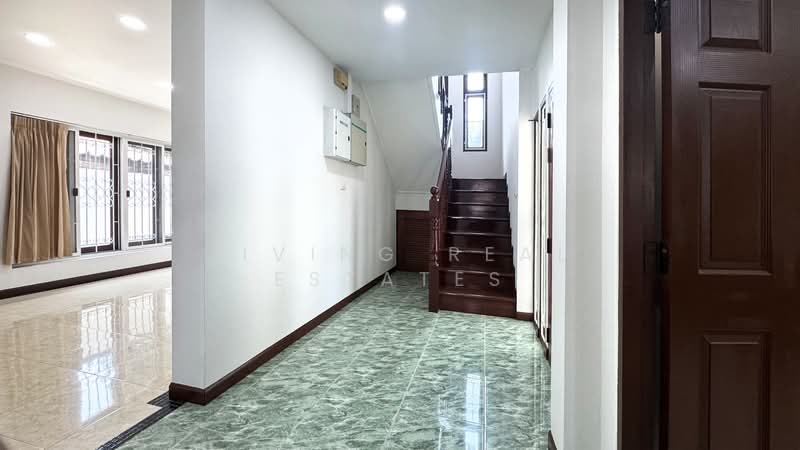Kheha Nakhon Village 3, Bangkok, Nong Bon, Prawet, Bangkok, 4 Bedrooms, 185 sqm, Single Detached House For Sale, by Living Real Estates, 500189503 - DDproperty.com