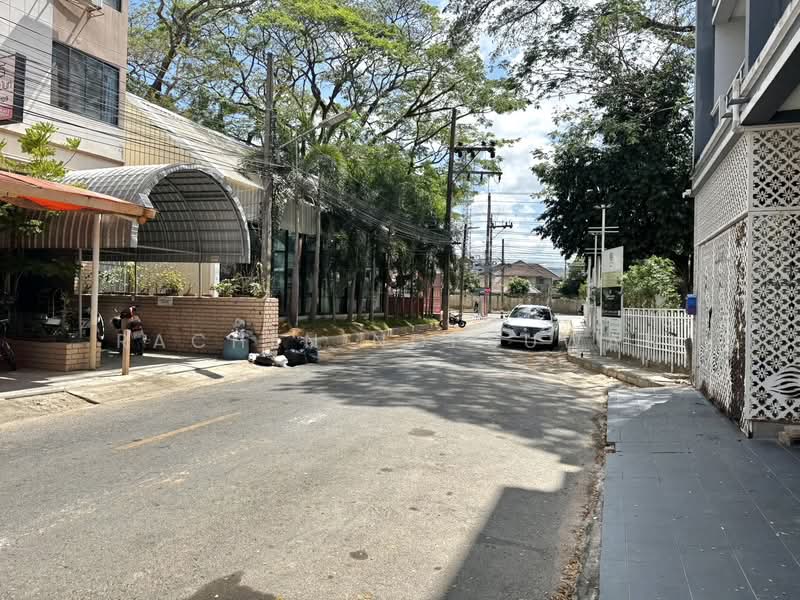 Four-story townhouse for rent, ideal for daily rentals, corner unit, near Sikarin Hospital, Hat Yai., Songkhla, Hat-Yai, Hat Yai, Songkhla, , 80 sqm, Shophouse For Rent, by Rachen Nopsuwan, 500189510 - DDproperty.com