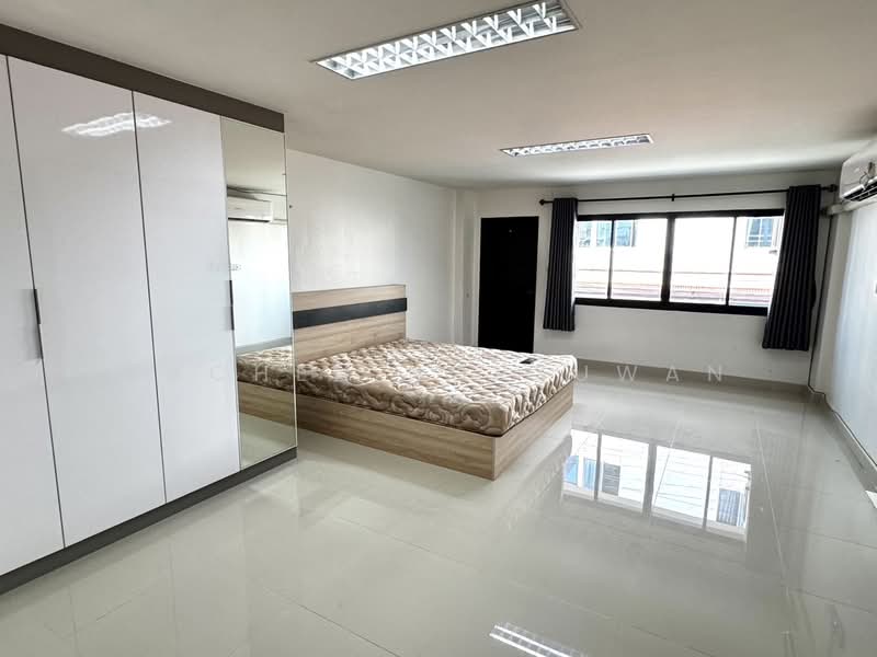 Four-story townhouse for rent, ideal for daily rentals, corner unit, near Sikarin Hospital, Hat Yai., Songkhla, Hat-Yai, Hat Yai, Songkhla, , 80 sqm, Shophouse For Rent, by Rachen Nopsuwan, 500189510 - DDproperty.com